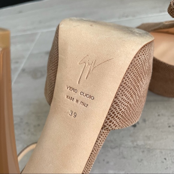 Giuseppe Zanotti Beige Pebbled Heels - Picture 9 of 11